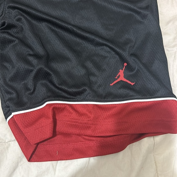 Men’s Jordan Oklahoma Sooners athletic basketball shorts - Picture 2 of 4